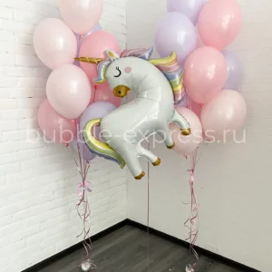 Композиция из шаров с единорогом (розовый и сиреневый макарунс)